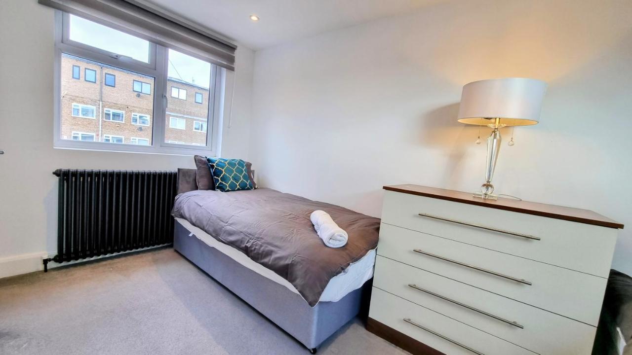 Surbiton Luxury Garden House 19 Exterior foto